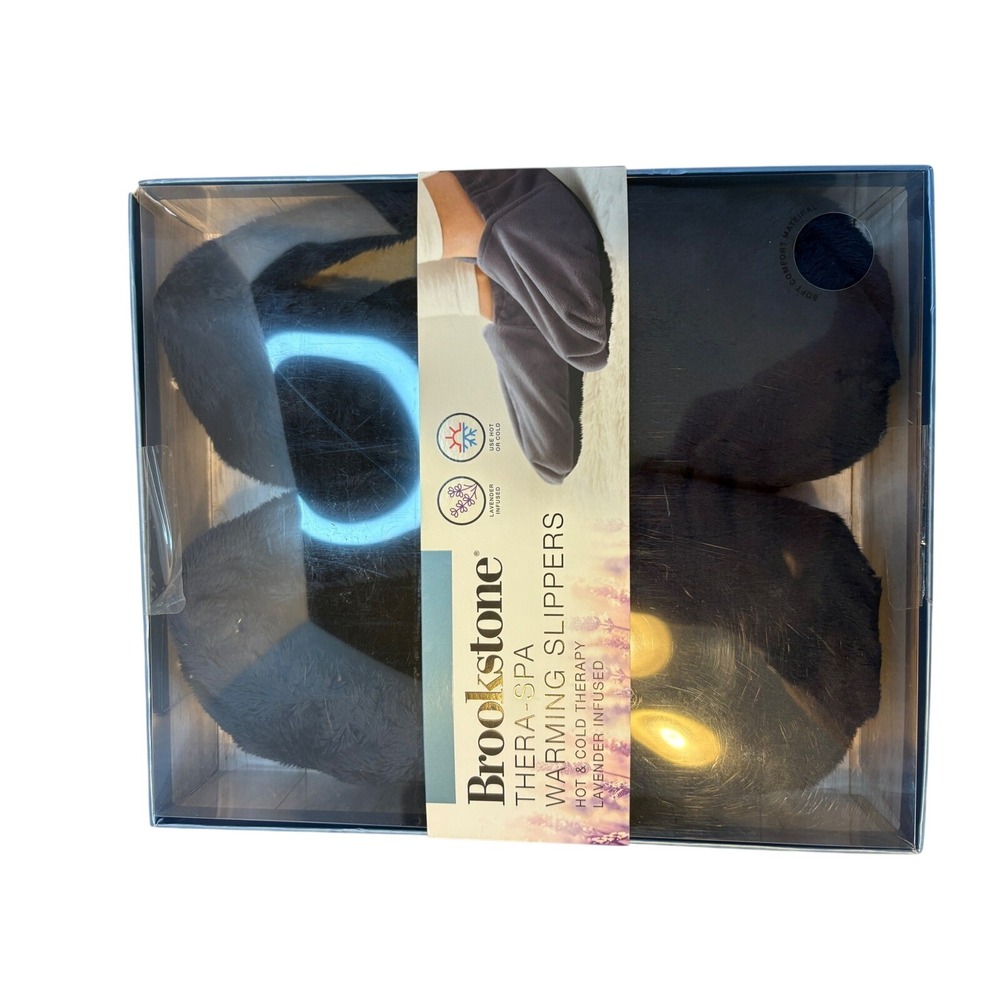 Brookstone Thera-Spa Warming Slippers Hot Cold Therapy Lavender Infused NavyBlue